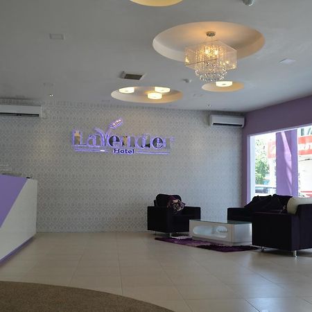 Lavender Hotel Teluk Intan Buitenkant foto