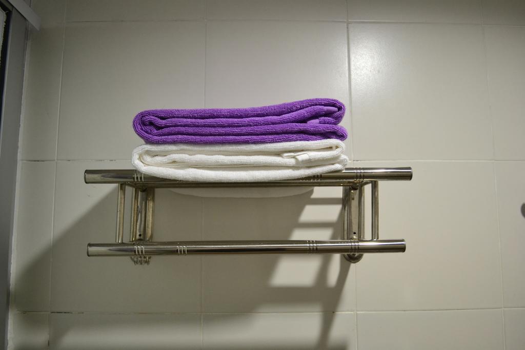 Lavender Hotel Teluk Intan Buitenkant foto