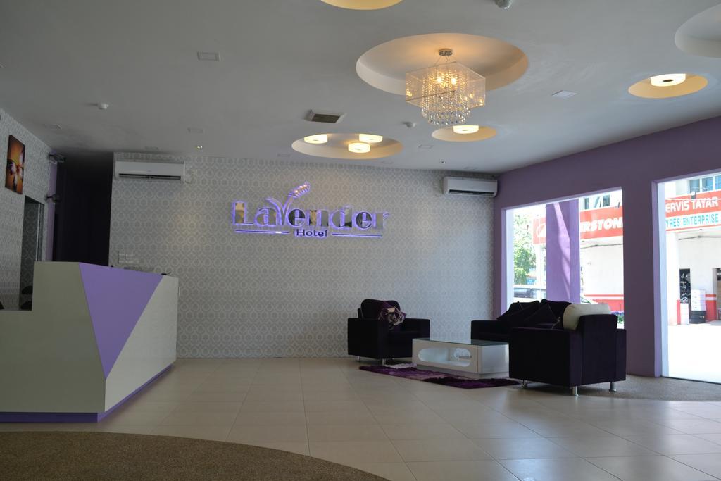 Lavender Hotel Teluk Intan Buitenkant foto