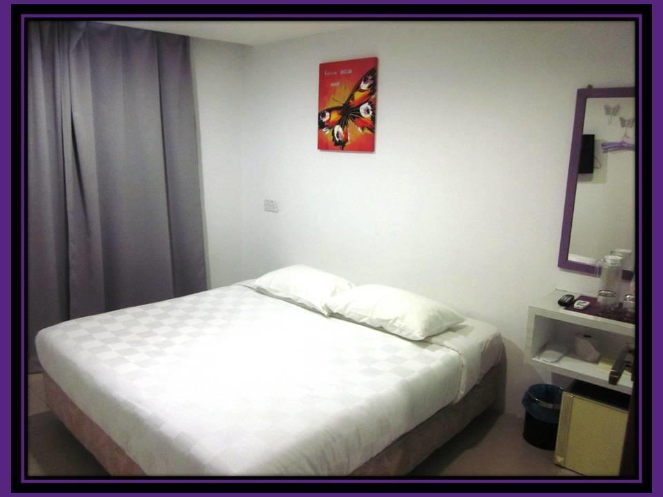 Lavender Hotel Teluk Intan Buitenkant foto